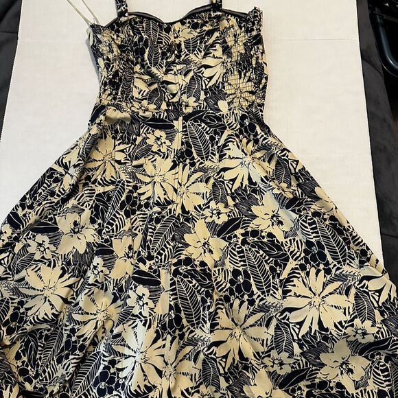 Aryeh Women's Floral Halter Flare Dress Knee Length Multicolor Cotton Zip - Picture 5 of 9